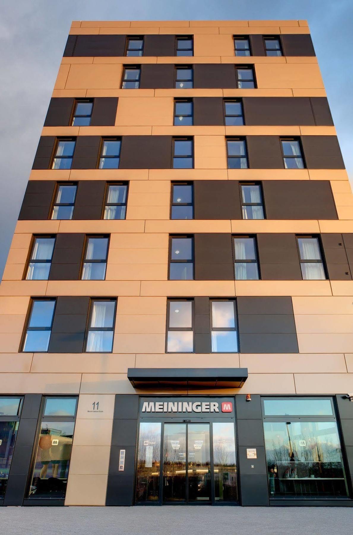 Hotel Meininger Frankfurt Main / Airport Frankfurt am Main