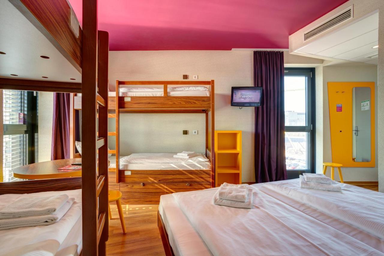 Meininger Frankfurt Main / Airport 3* Fráncfort del Meno