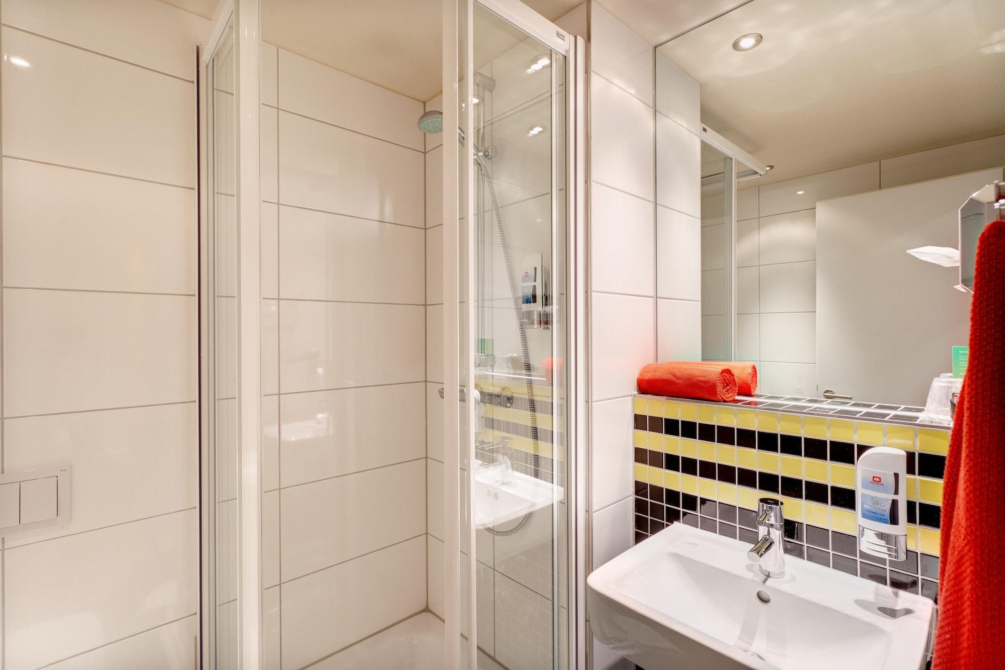 Hotel Meininger Frankfurt Main / Airport Fráncfort del Meno