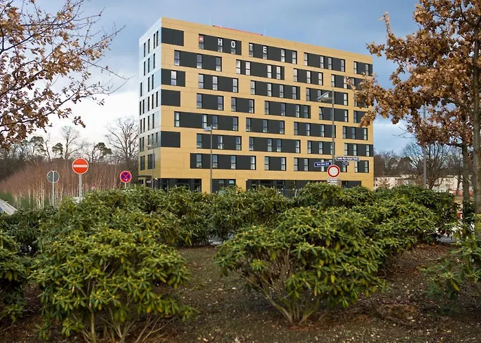 Meininger Hotel Frankfurt Main / Airport